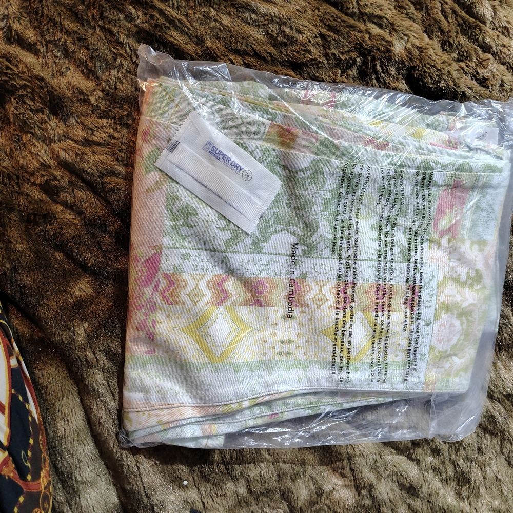 Jessica Simpson Daisy Flare Floral Jeans - Picture 8 of 8